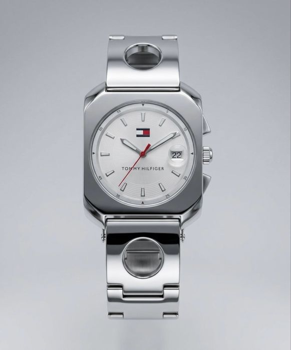 Tommy Hilfiger  часовник