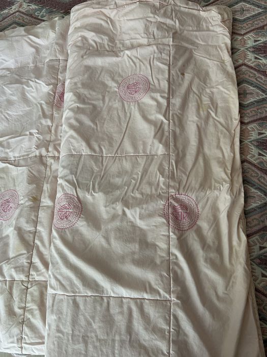 Одеяло верблюжка Турция б/у