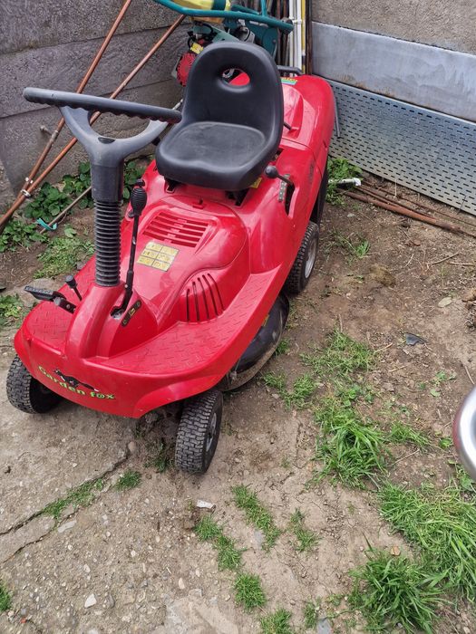 Vand tractoras gazon