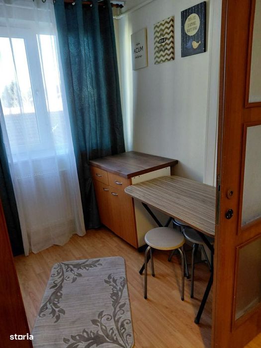Garsoniera zona TRACTORUL,