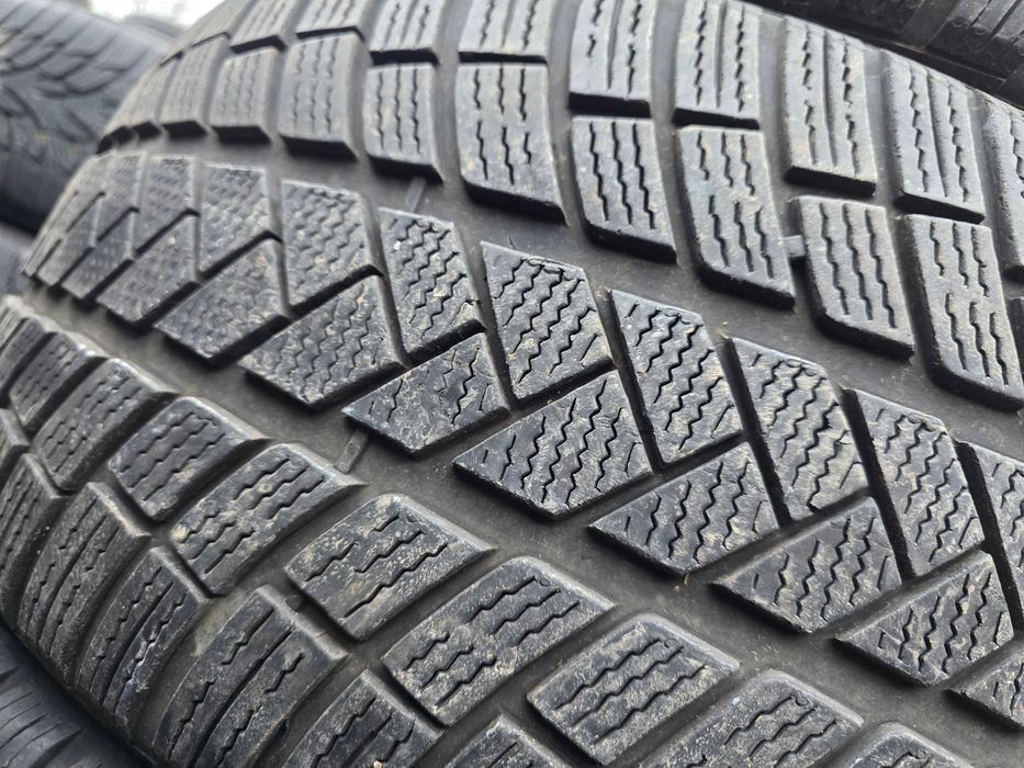 4бр Зимни гуми 255 35 21 - Vredestein