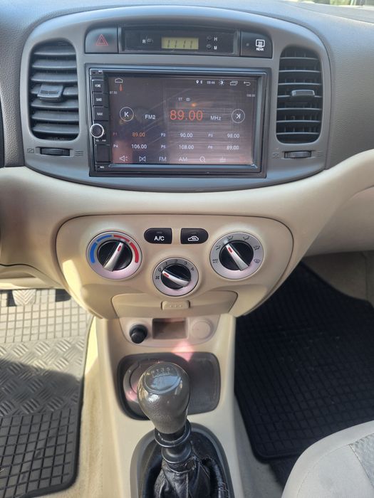 Hyundai Accent / 2009