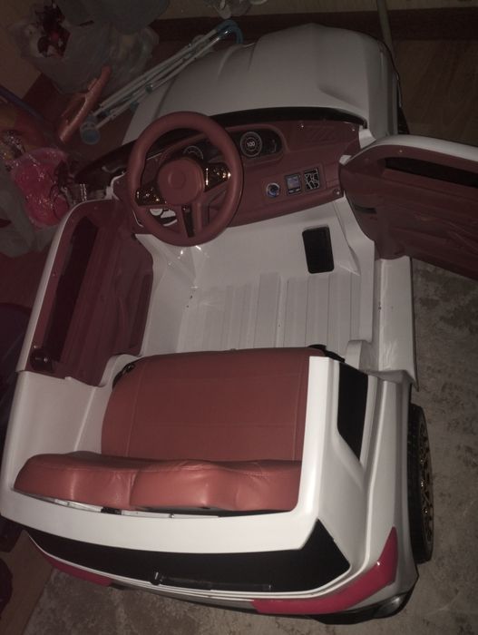 Продам Машину  детская