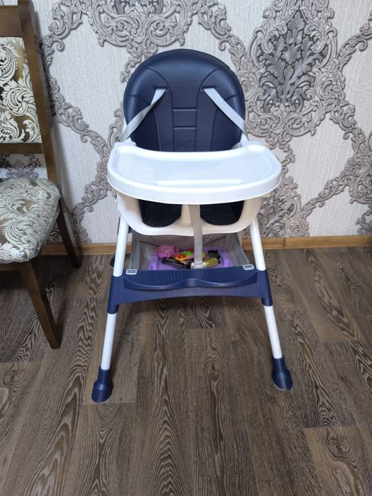 Продается десткий стул для кормления