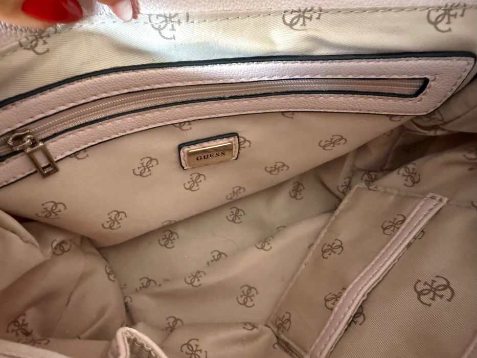 Дамски чанти Guess / Michael Kors