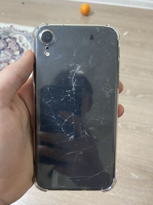 Айфон хр 64 гб 80Емкость