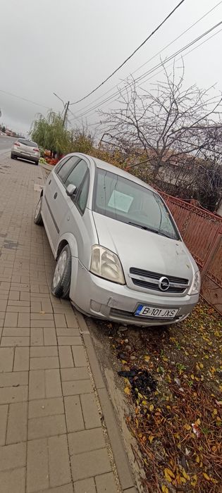Vând Opel meriva1.7 cdti