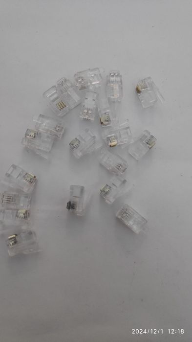 Коннекторы rj9 (4p4c) 20шт. для телефоннрго кабеля