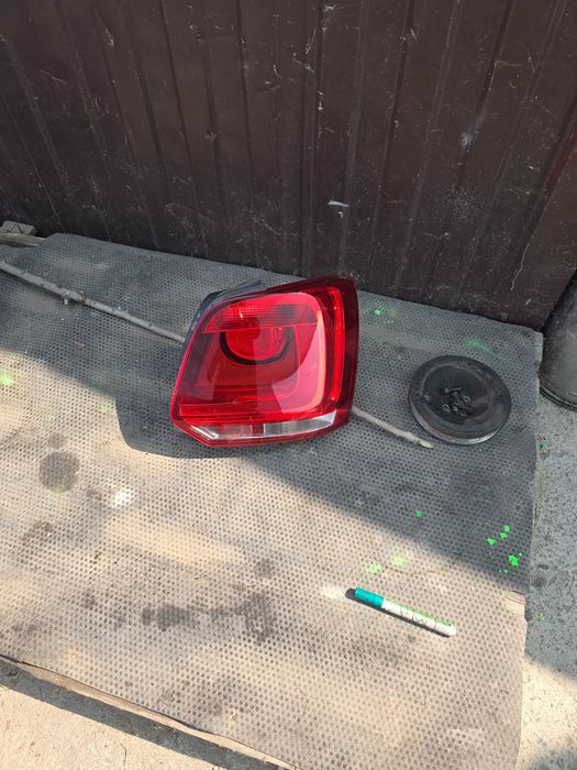 Tripla dreapta spate stop Volkswagen Polo.