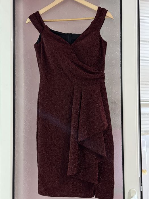 Официална къса рокля