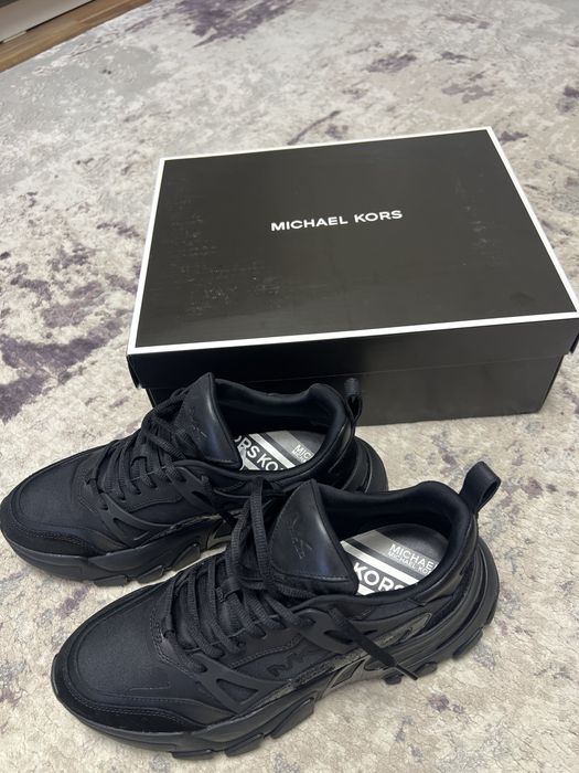 Papuci Michael Kors