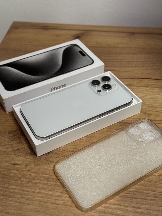 iPhone 15 Pro Max 94% White Titanium 256 GB full box