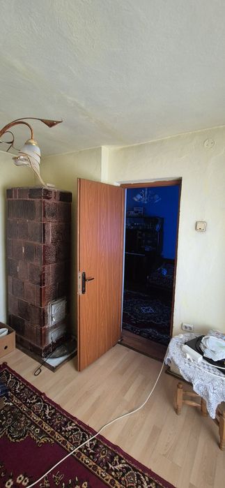 Vând Apartament cu 2 camere!