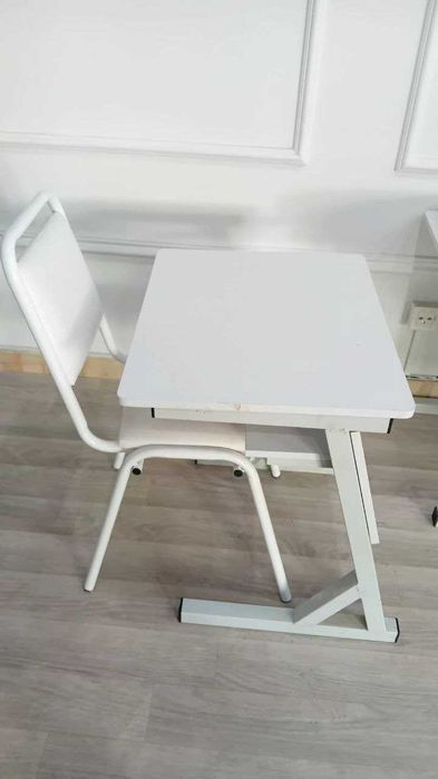 O‘quv stol-partalari sotiladi.(yangi holatda)