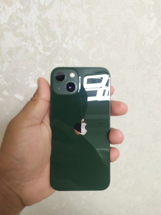 iPhone 13 128gb.
