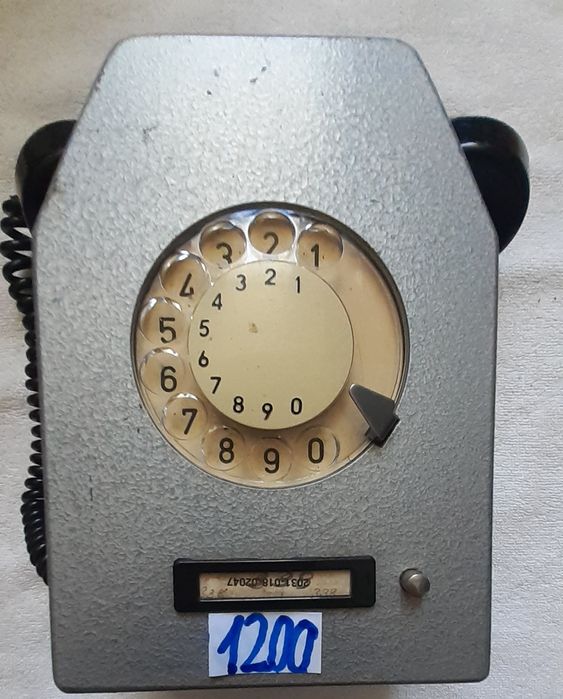 Telefon vechi de colecție nu trimit în țară predare personală în centr