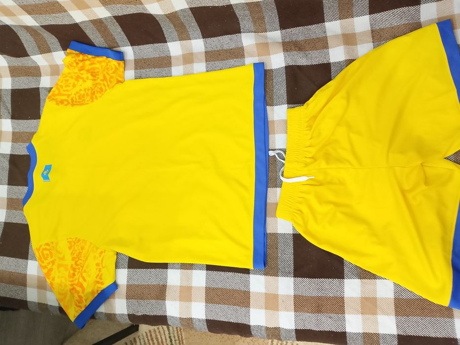 Футбольная форма