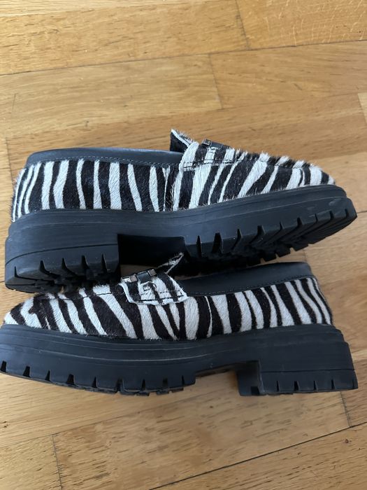 Обувки с косъм и топла подплата