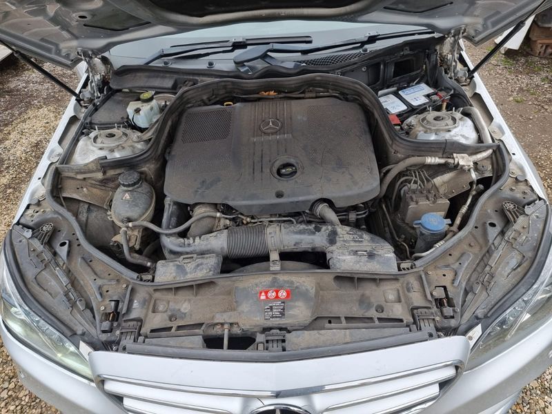 Mercedes E220 AMG пакет W212 facelift на части