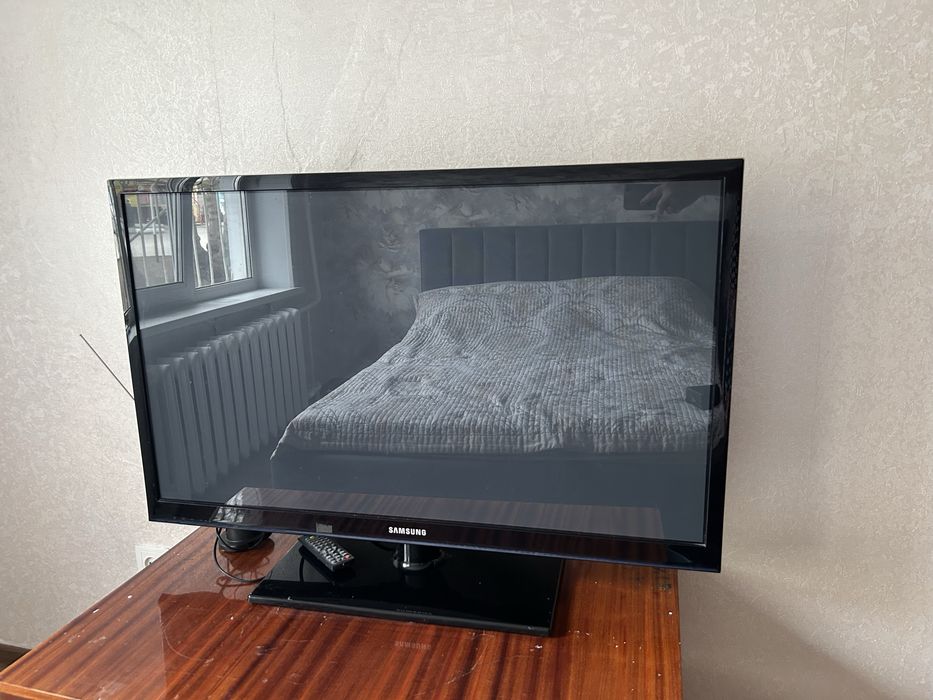 Продам телевизор