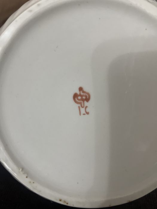 Продам супницу 5000 тенге