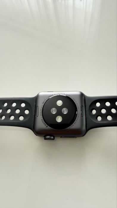 Apple watch series 3 limited nike edition