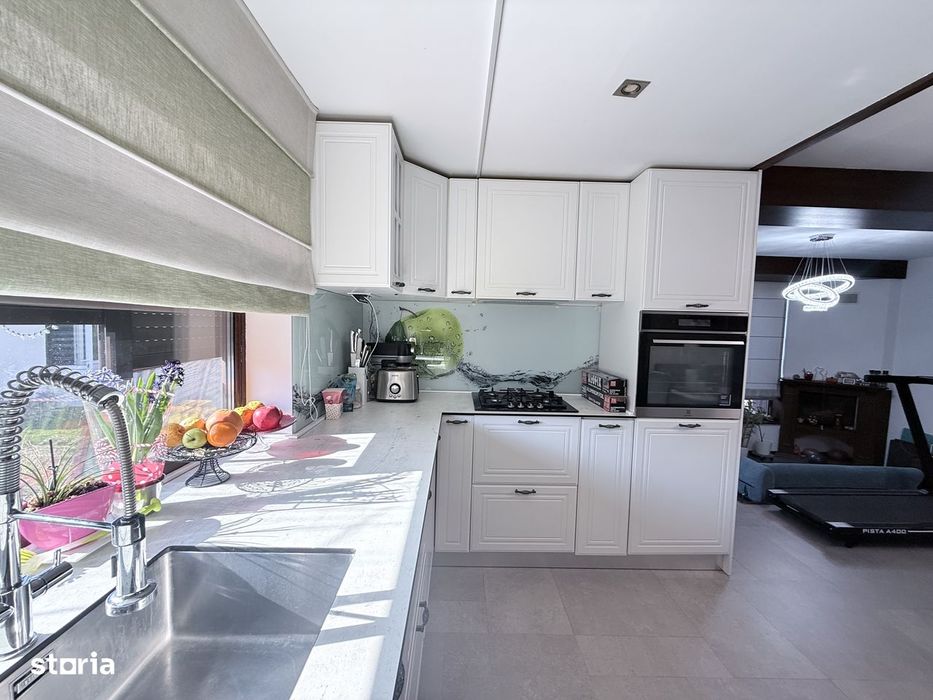 Casa premium de vanzare in complex Ambasador