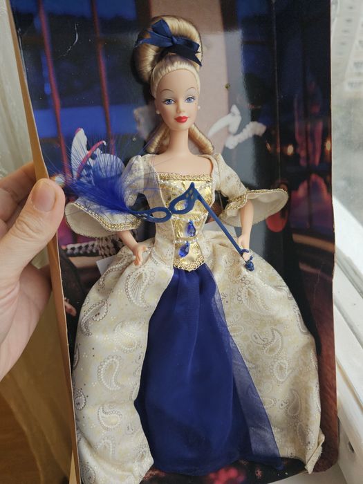 Коллекционная кукла Barbie