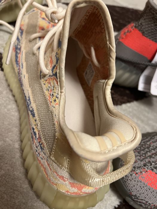 Yeezy 350 boost V2
