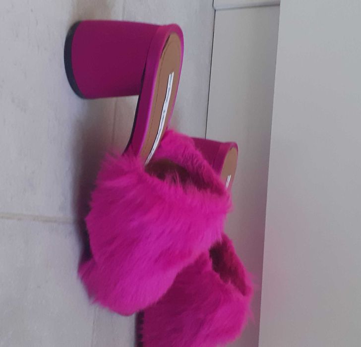 Маркови дамски елегантни чехли на ток - 36 номер