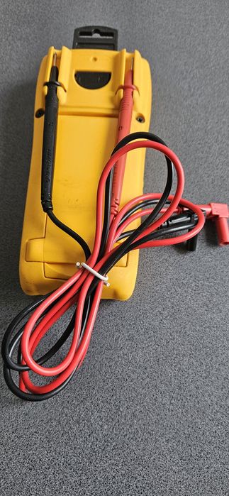 Multimetru  FLUKE 177