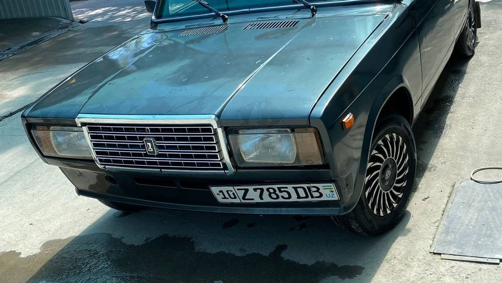 Vaz 2107 srochna sotiladi