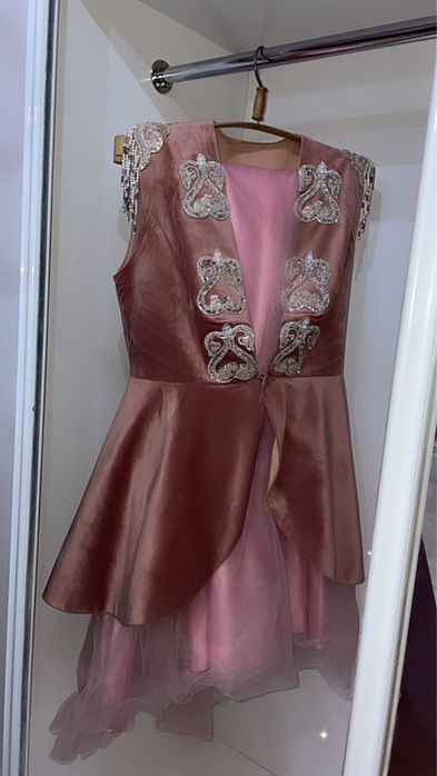 Платье на  узату