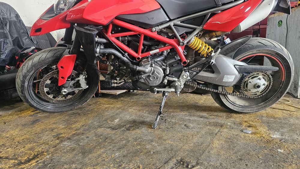 Mv agusta brutale 800r