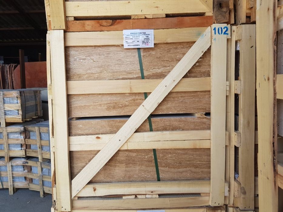 Travertin            noche