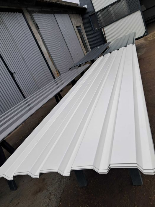 Vand tabla cutata H35   6.2 X 1.1m