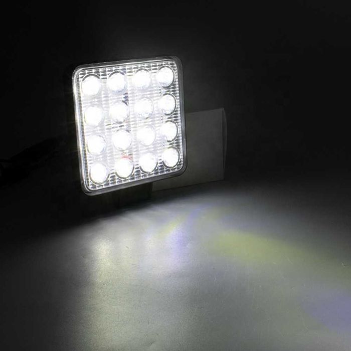 Lampa de lucru LED 16 LED-uri 48W IP68, dimensiune 83mm, universala