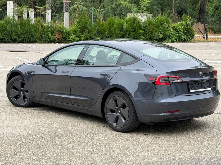 Tesla Model 3 Posibilitate leasing/creditare