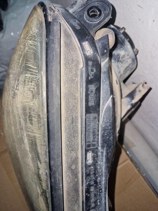 Фары туксон 2008