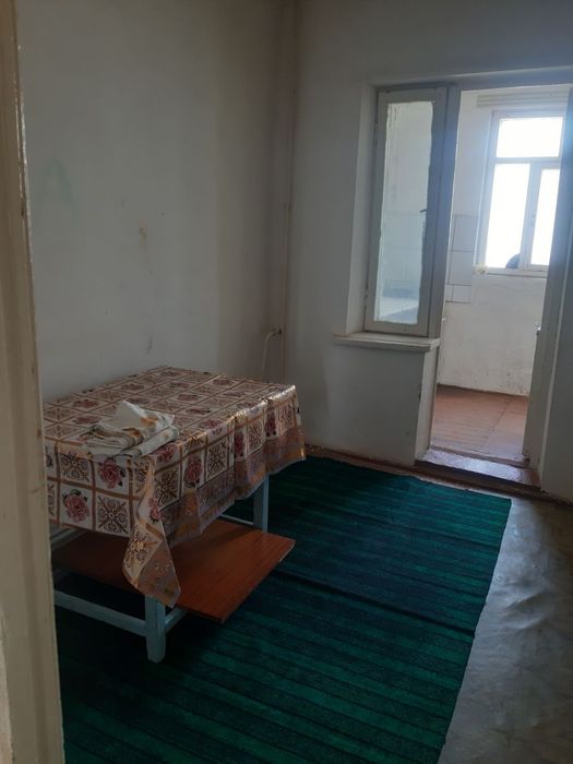 Продается квартира Микрорайон  8 дом