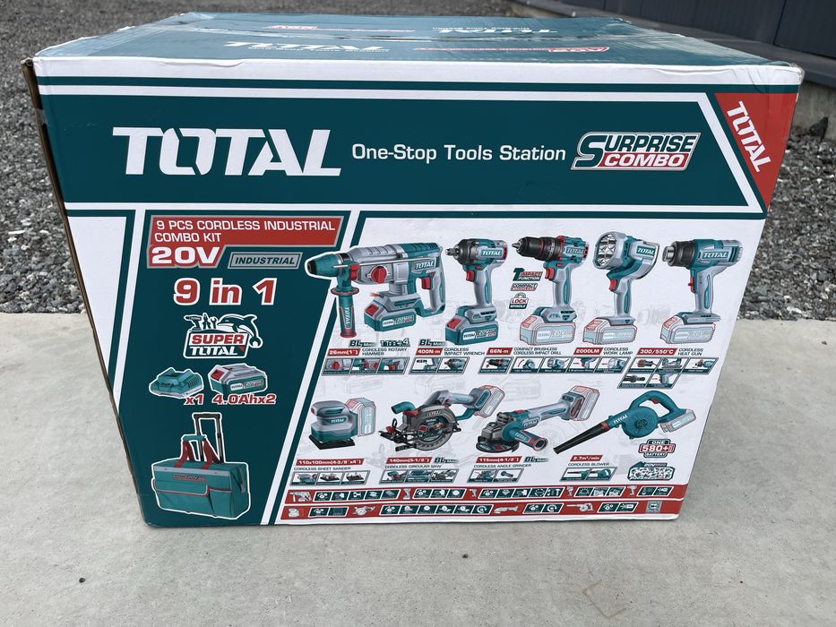 Set scule Total pe acumulator 20 volti Oferta