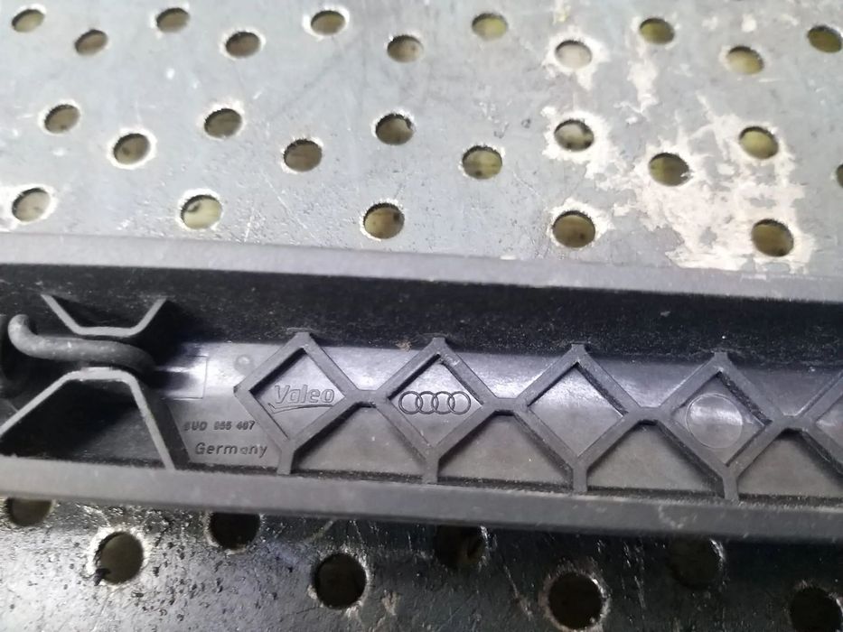 Brat stergator haion audi q3 8u 8u0955407