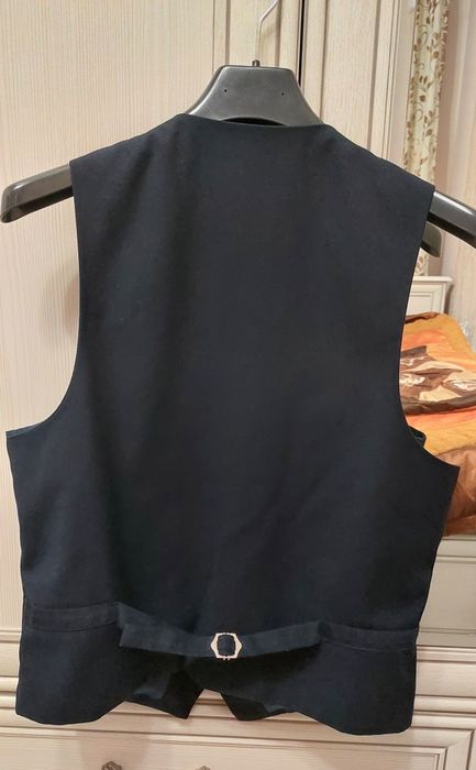 Продам школьный жилет