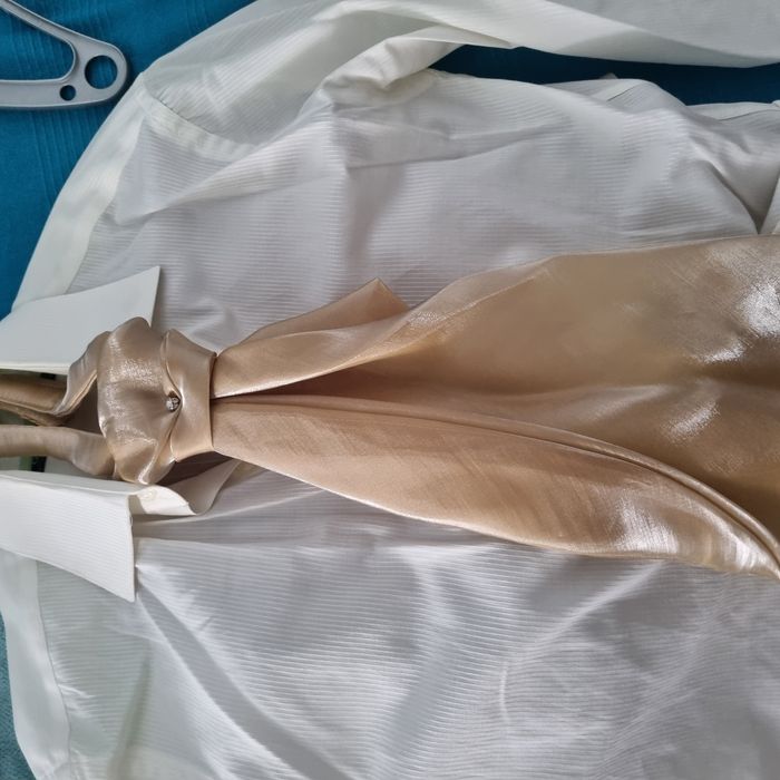 Costum bărbătesc de ceremonie – set complet
Brand Giovani Fratelli, In