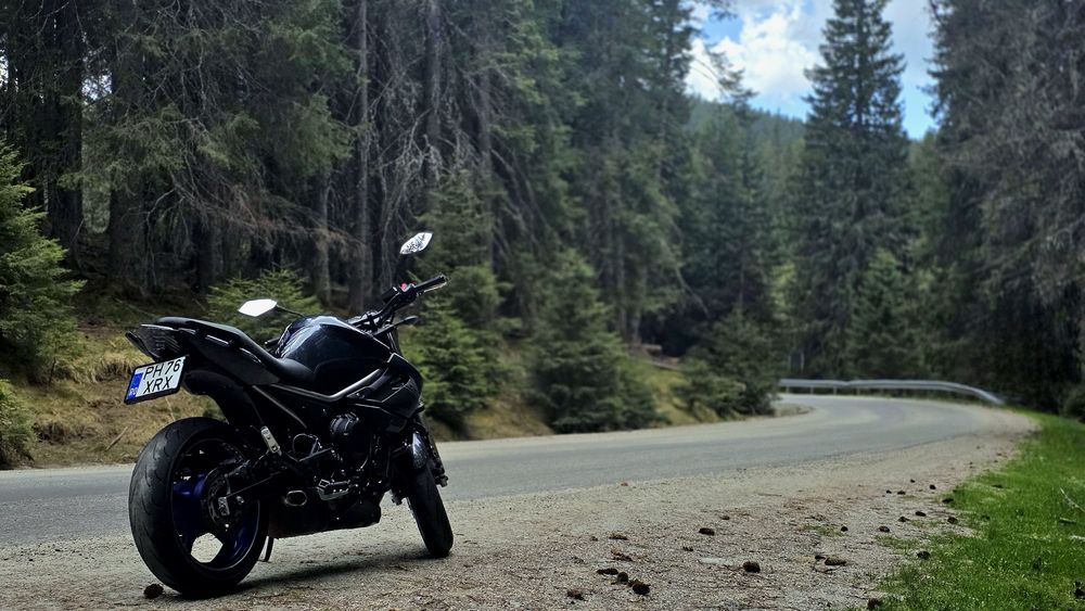 Vand Yamaha XJ6N 2015