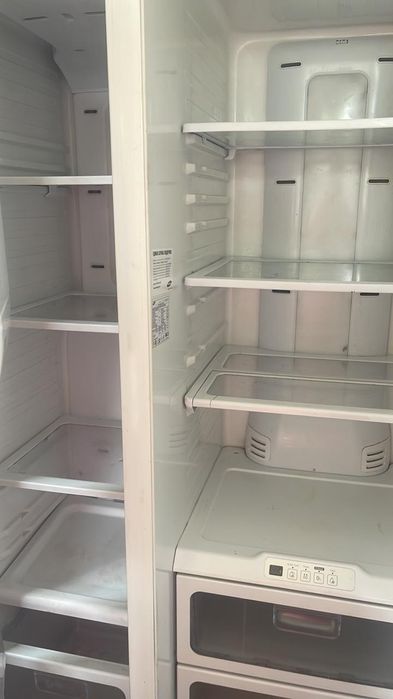 Полка холодильника ящик