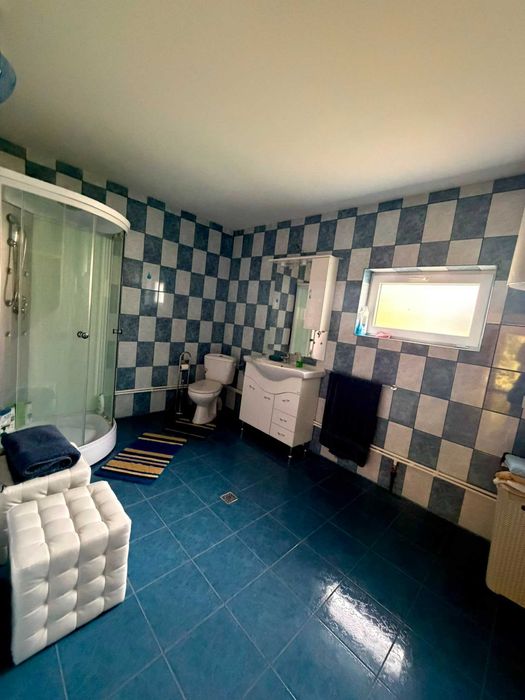 Proprietate deosebită / Casă de vacanță în Pârscov, Buzău – 213 mp utili, teren 1068 mp, livadă și anexe