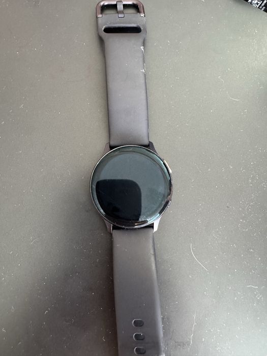 Продам galaxy watch active 2