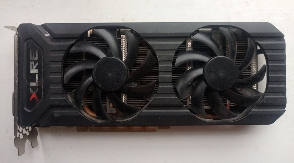 Срочно. GeForce ( GTX 1070 8GB/256bit ) Видеокарта.