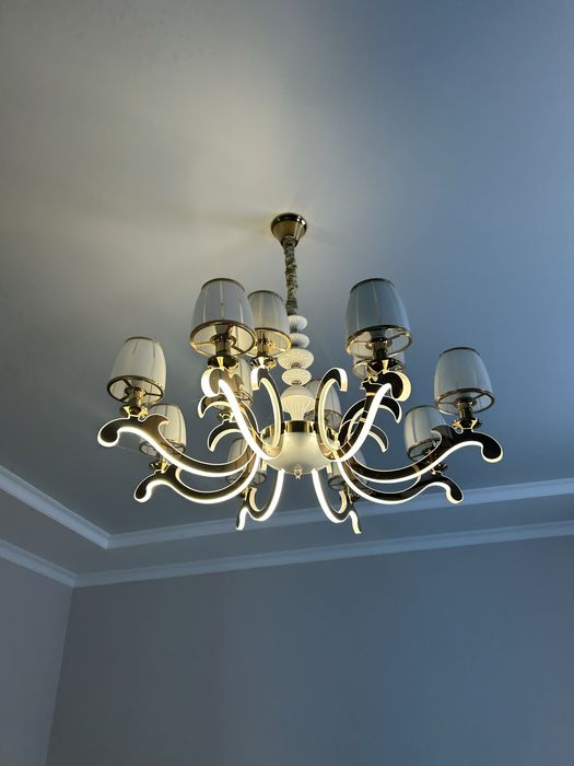 Многорожковая люстра